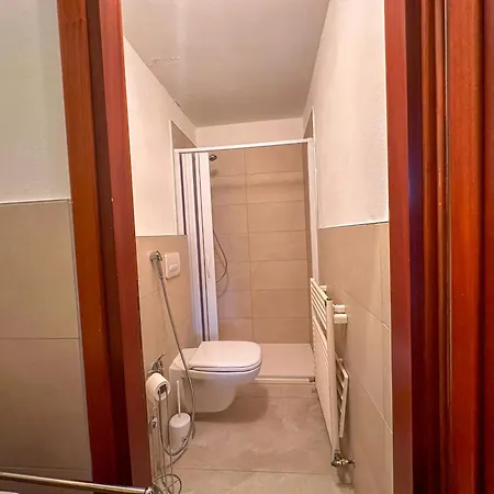 Appartement A Due Passi Dal Con Box Dorio