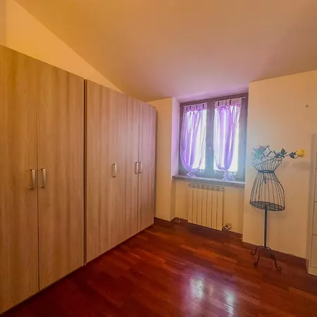 Apartment A Due Passi Dal Con Box Dorio