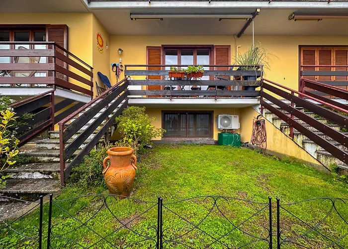 Apartment A Due Passi Dal Con Box *