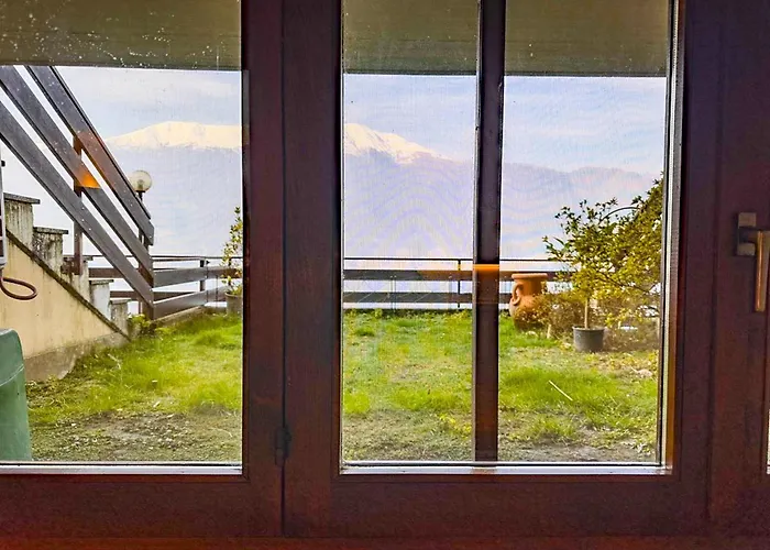 A Due Passi Dal Con Box Apartment Dorio